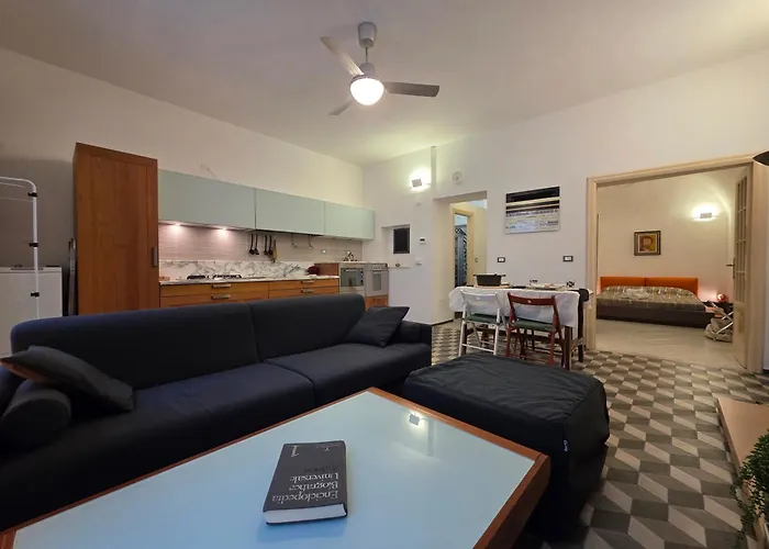 Old Town, Spacious Flat By The Sea And Wifi Apartamento *