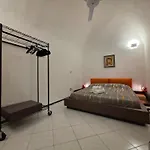 Old Town, Spacious Flat By The Sea And Wifi Loano